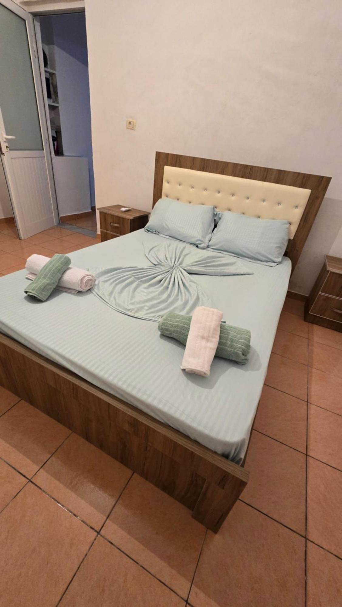 Ari Apartments Борш Екстер'єр фото